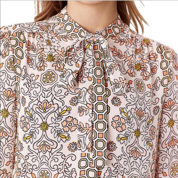 Tory Burch Tops - Tory Burch Kia Bow Hicks Garden Size 4 NWT